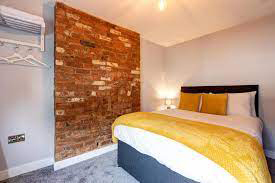 BondgateHotelDeluxDoubleRoom
