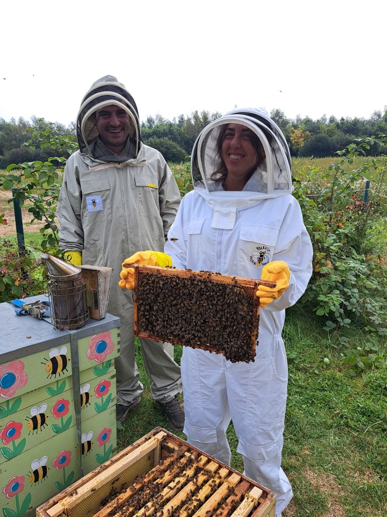 HoneyBeeExperienceImage2