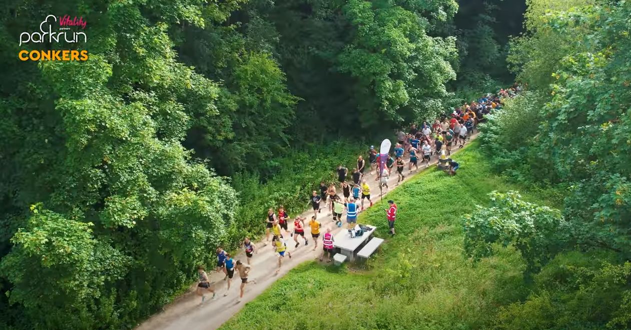 Conkers parkrun start line